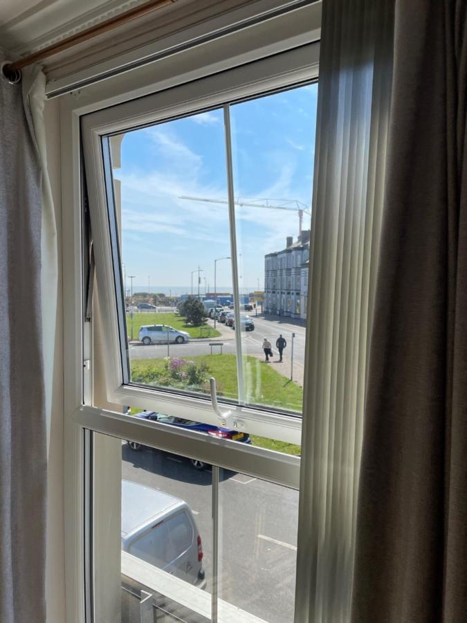 The Courtyard Guest House Great Yarmouth Esterno foto