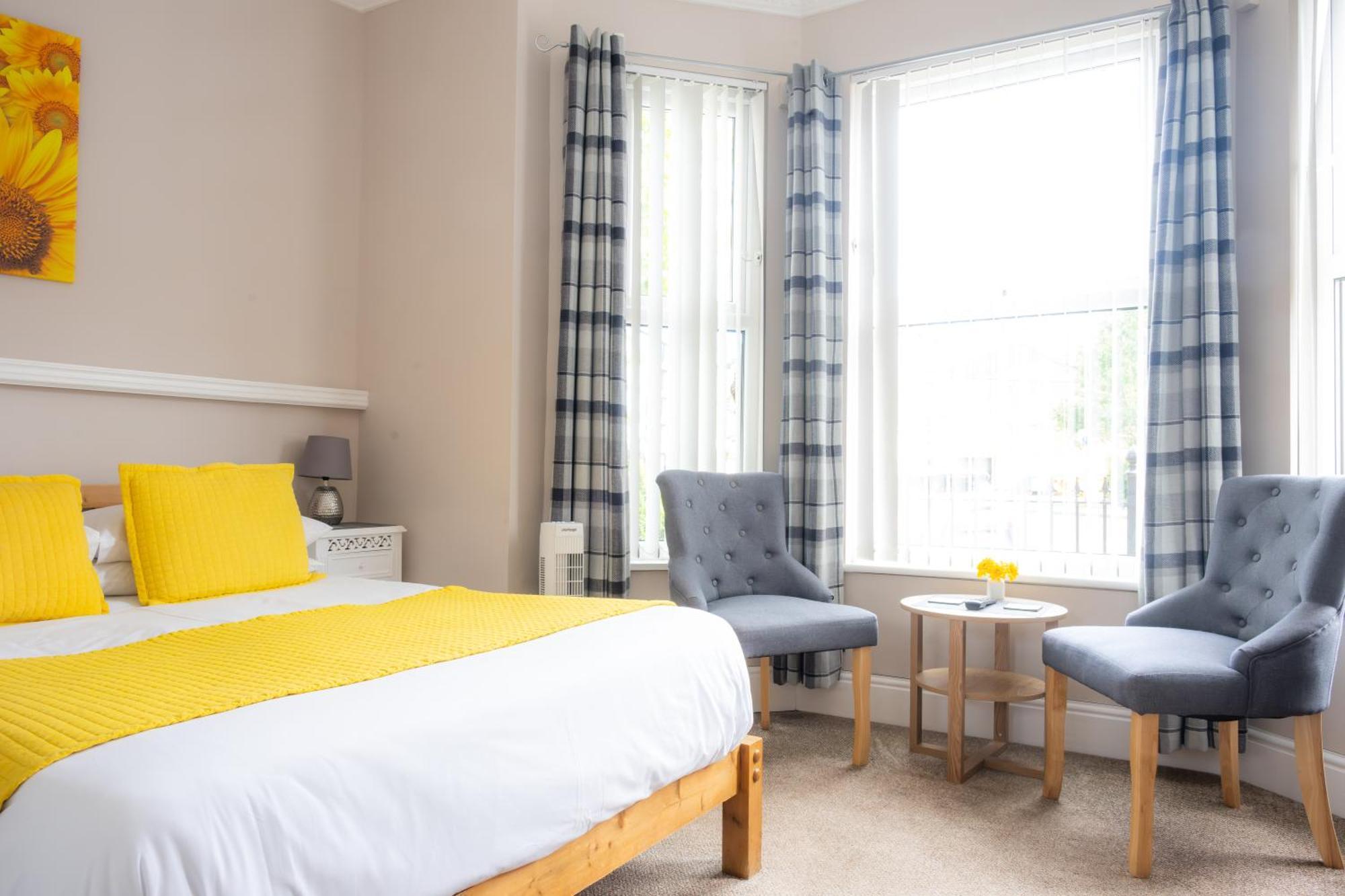 The Courtyard Guest House Great Yarmouth Esterno foto