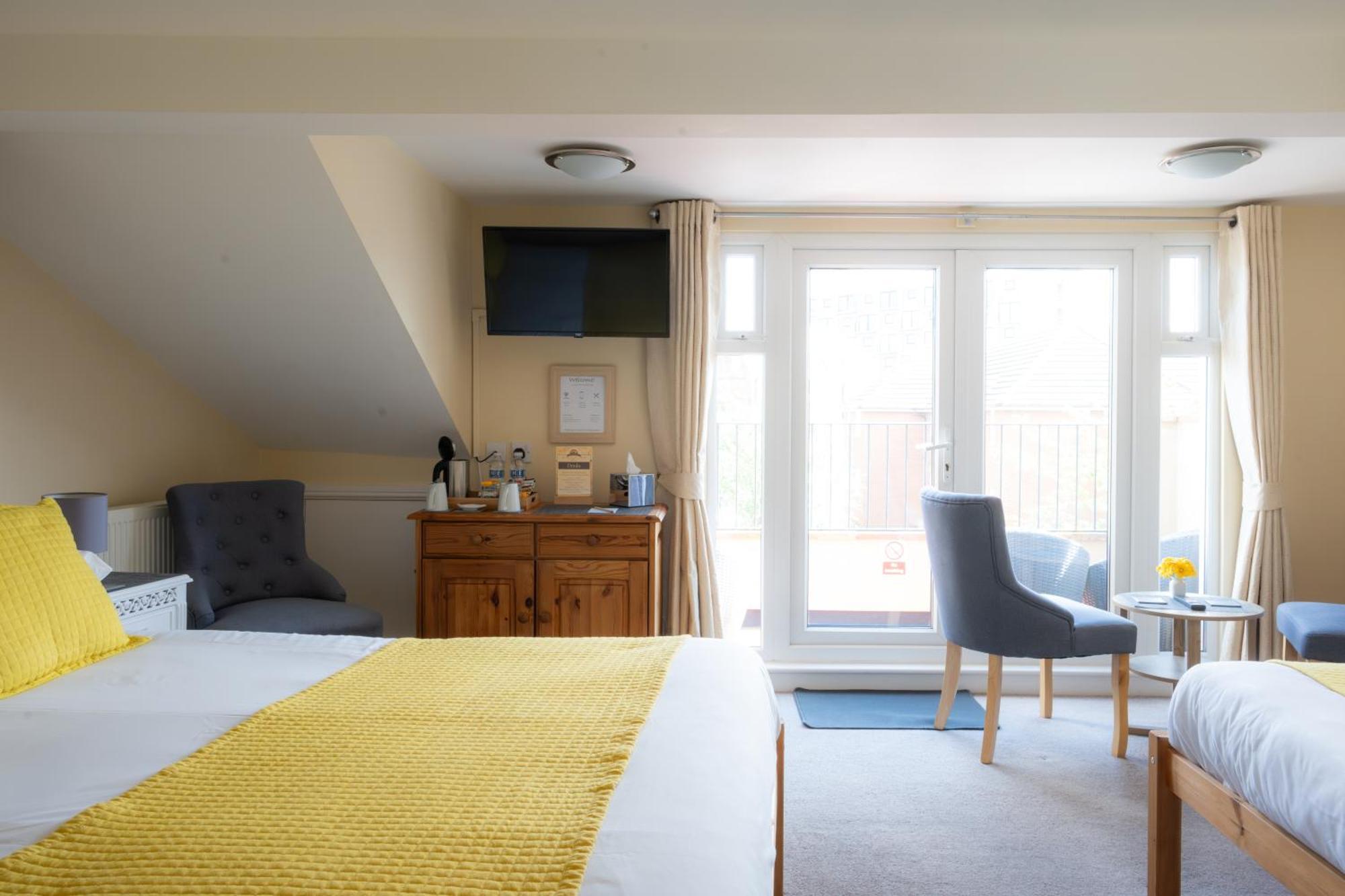 The Courtyard Guest House Great Yarmouth Esterno foto